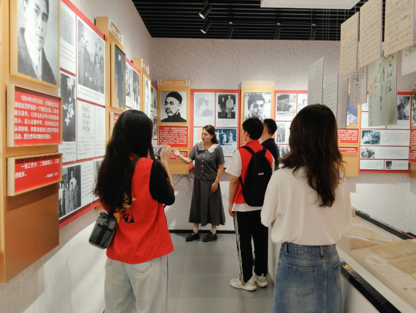 江苏建院：青春舵手铸魂育人传习社以创意实践助力红色资源保护与活化